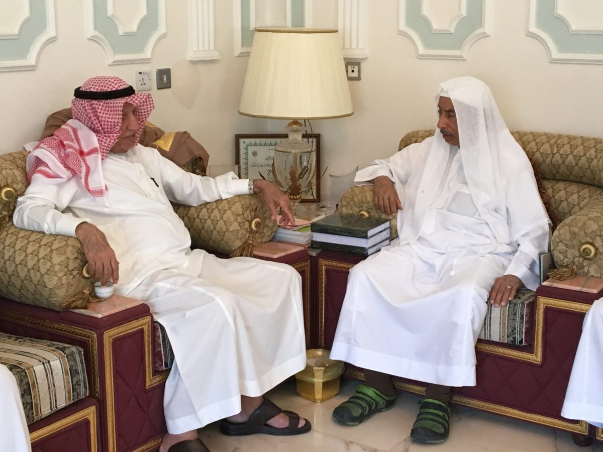 معايدة الأديب حسن بن عبدالرحمن الحليبي لمعالي د. محمد بن عبداللطيف الملحم